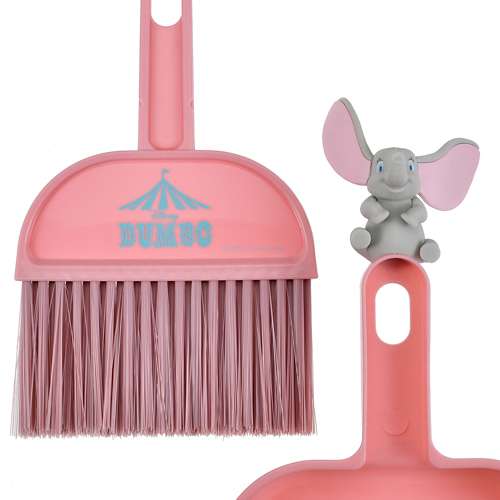 Cleaning with Dumbo | Dumbo 掃把套裝